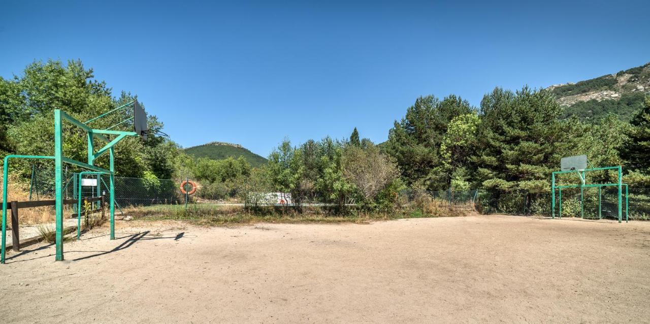 Valle Abedules Bustarviejo Exterior photo